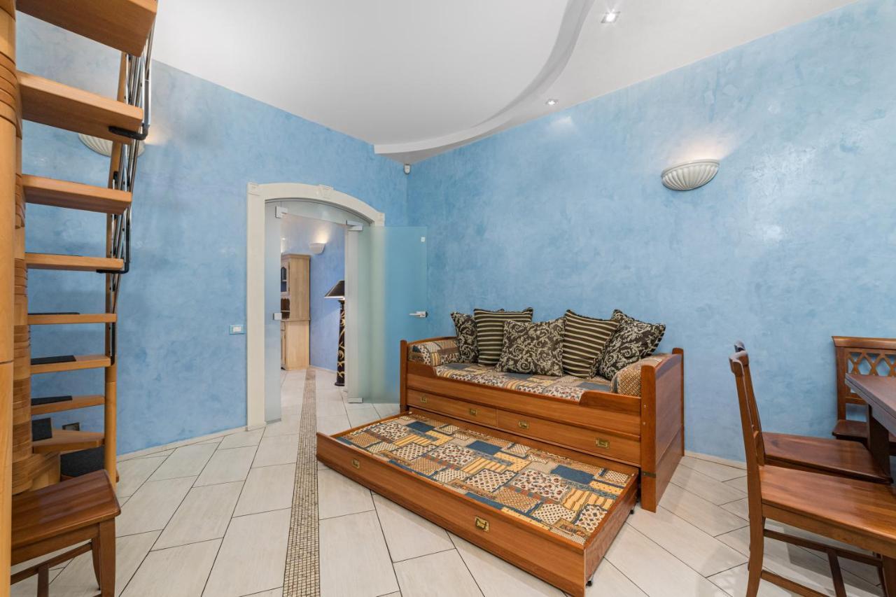 Classical Deribasivska 3-Bedrooms Apartment Odessa Exterior foto
